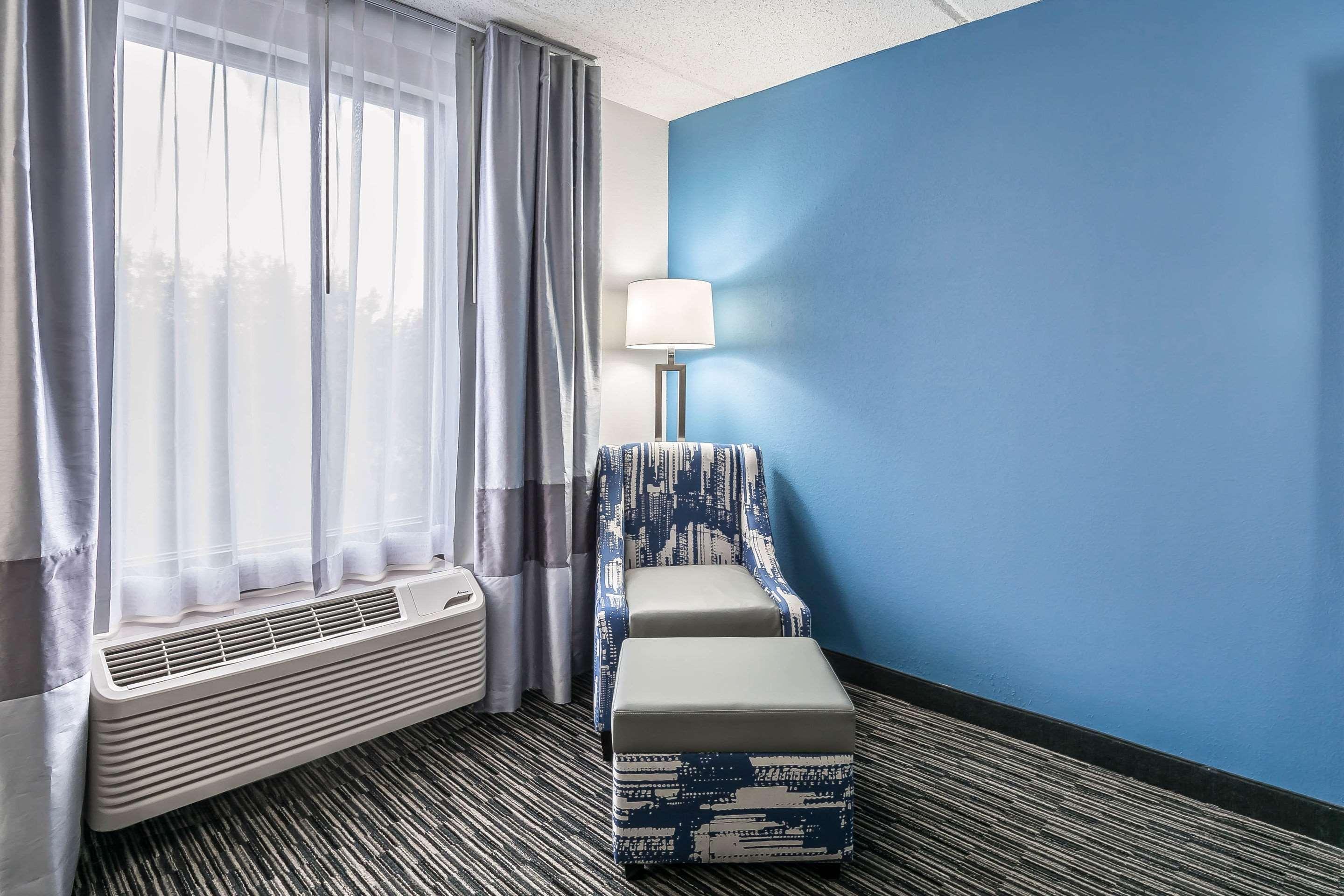 Comfort Inn University Гейнсвилл Экстерьер фото