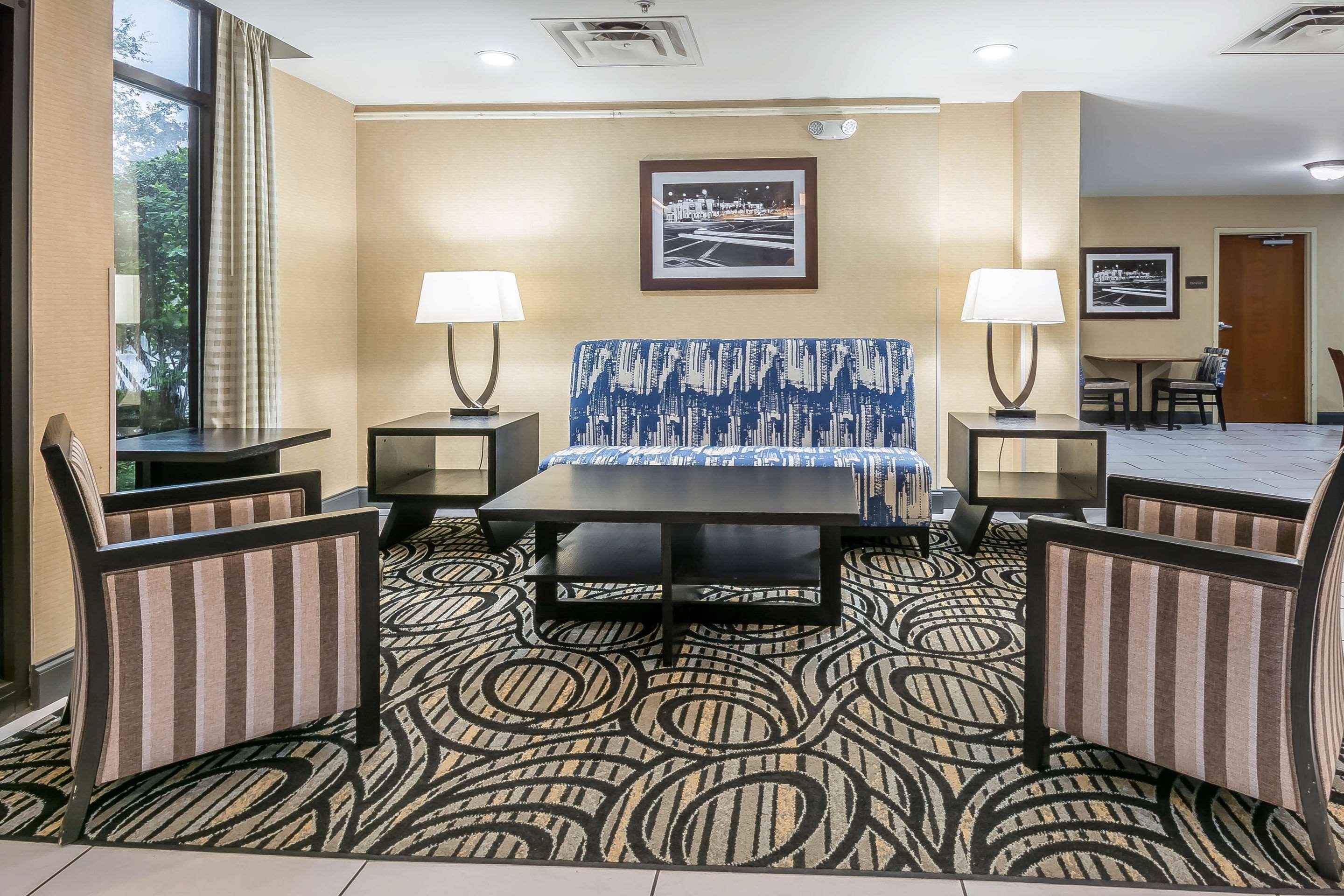 Comfort Inn University Гейнсвилл Экстерьер фото