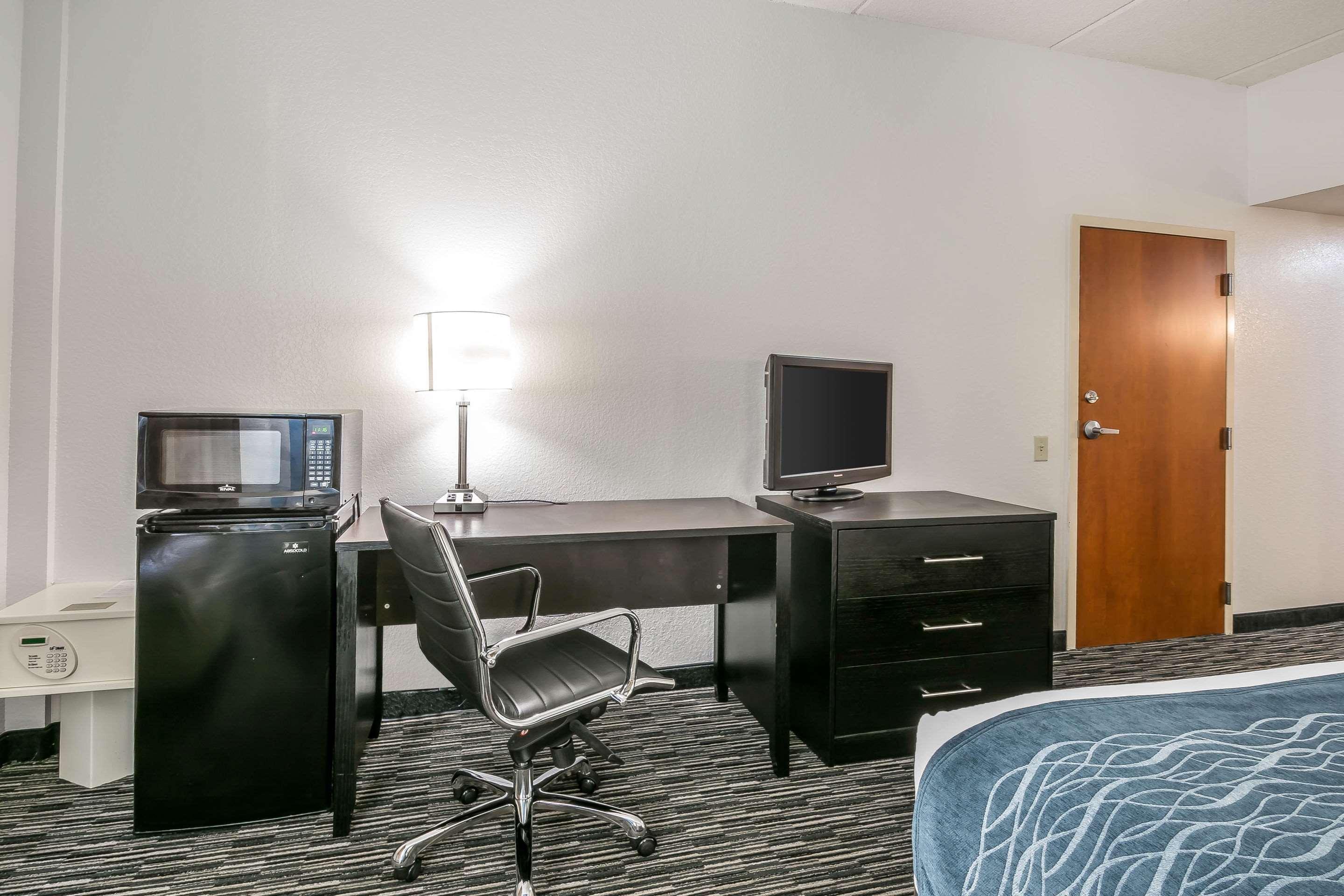 Comfort Inn University Гейнсвилл Экстерьер фото