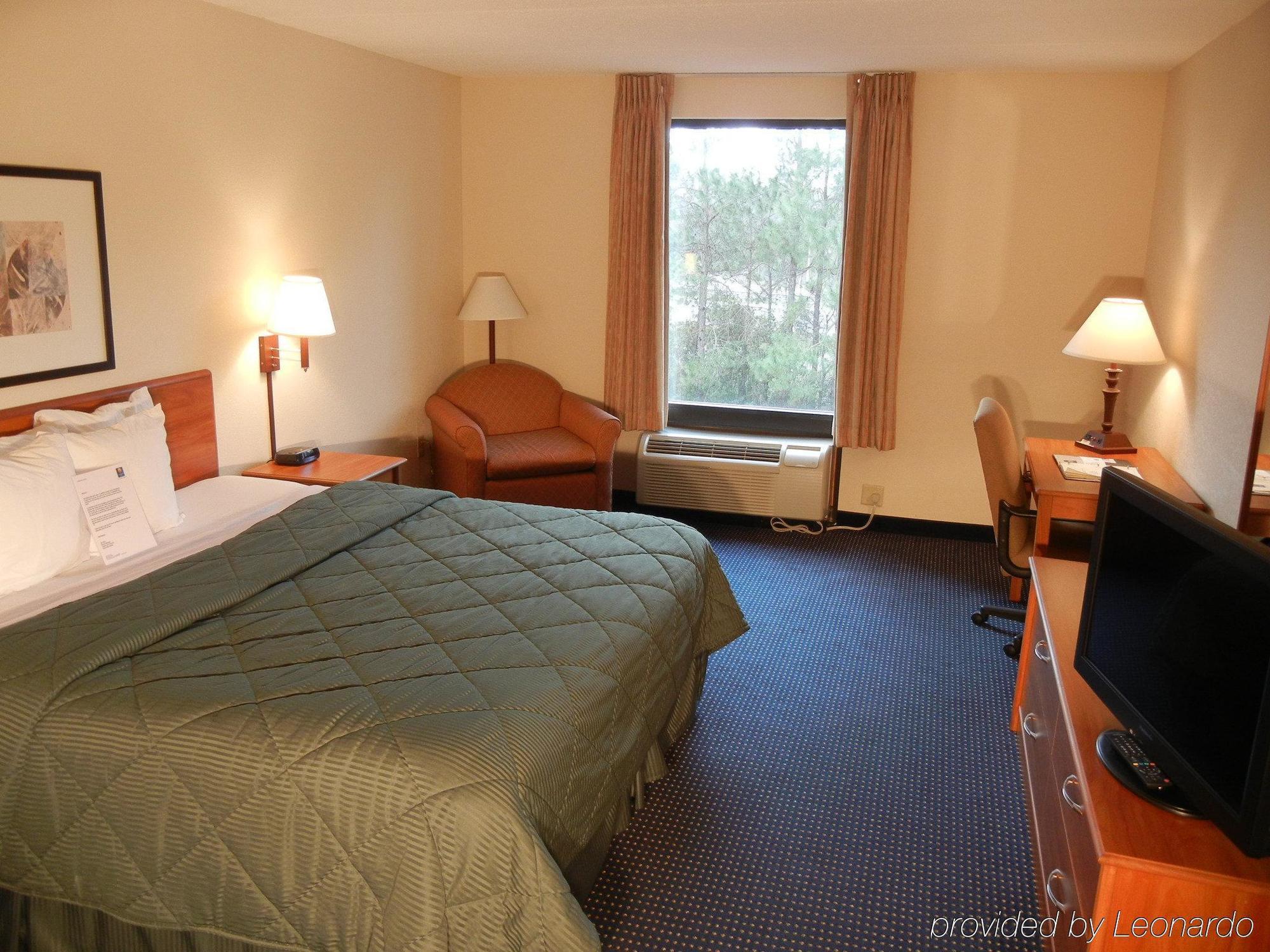 Comfort Inn University Гейнсвилл Номер фото